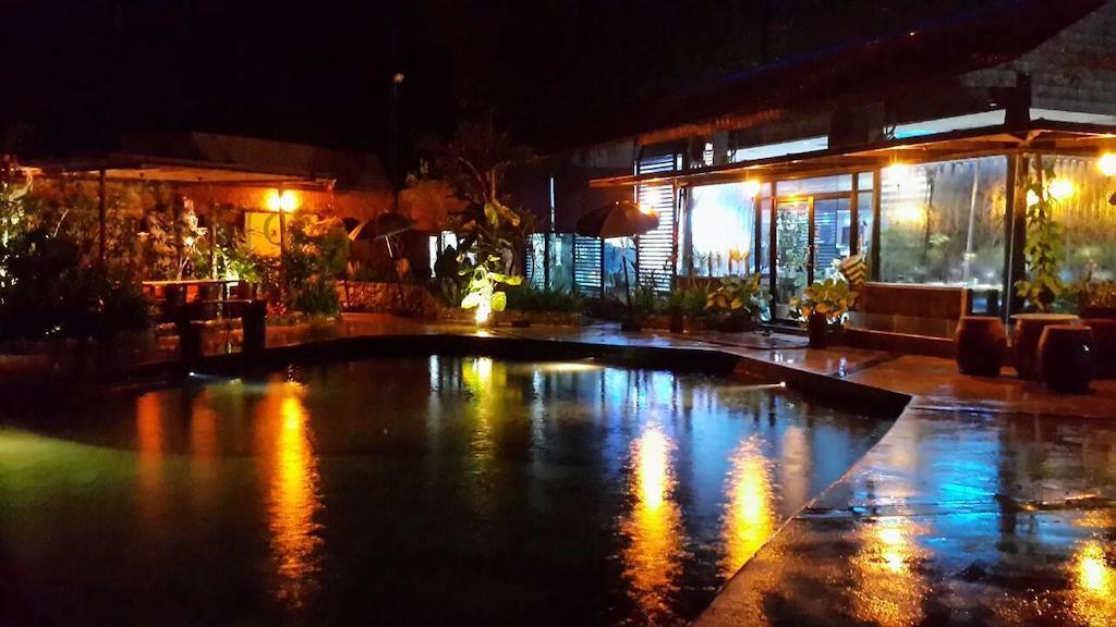 The Vareeya Resort Ban Pa Khlok 외부 사진